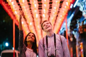 Non-licensed guides
